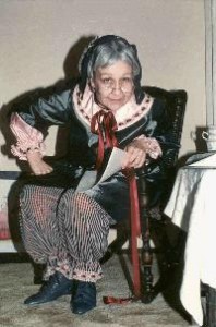 mem-prof-Lewis-Amelia_Jenks_Bloomer